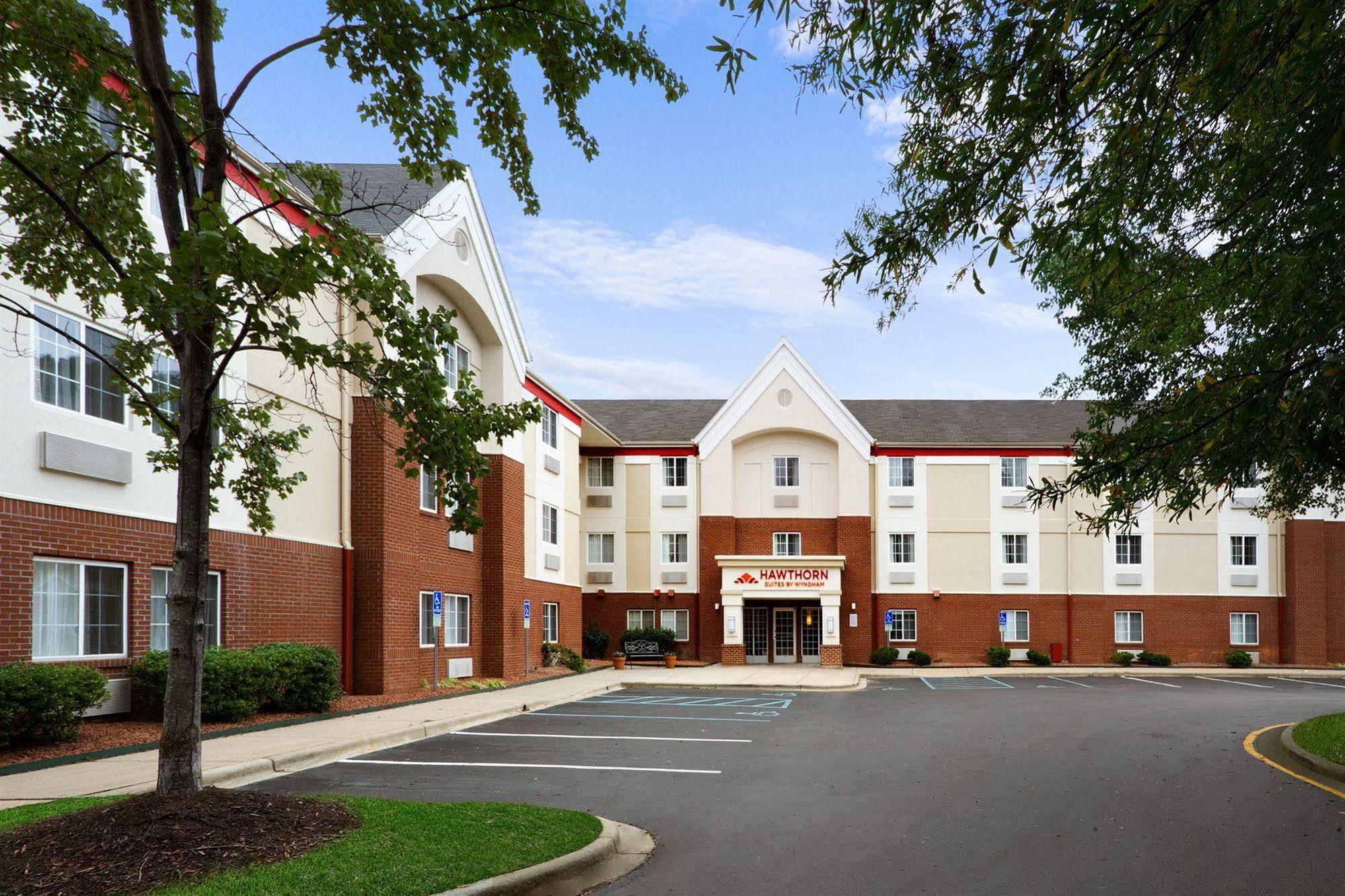Mainstay Suites Detroit 法明顿山 外观 照片
